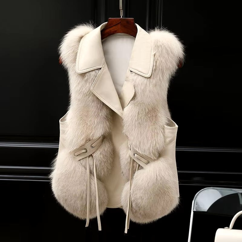 Women’s Faux Fur Trim Gilet – Collared Tie-Side Regular Fit Vest
