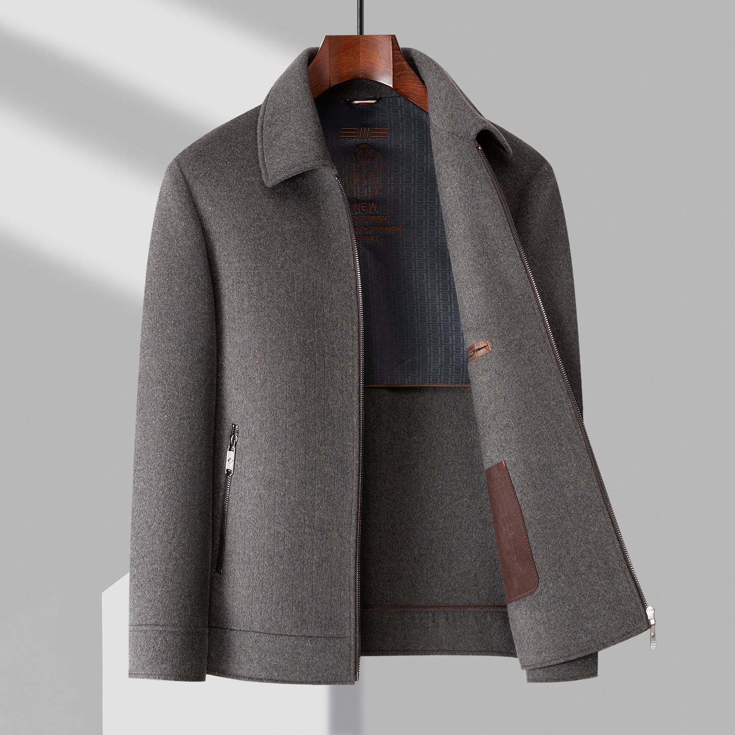 Men’s Pure Wool Tailored Zip-Front Jacket with Structured Collar
