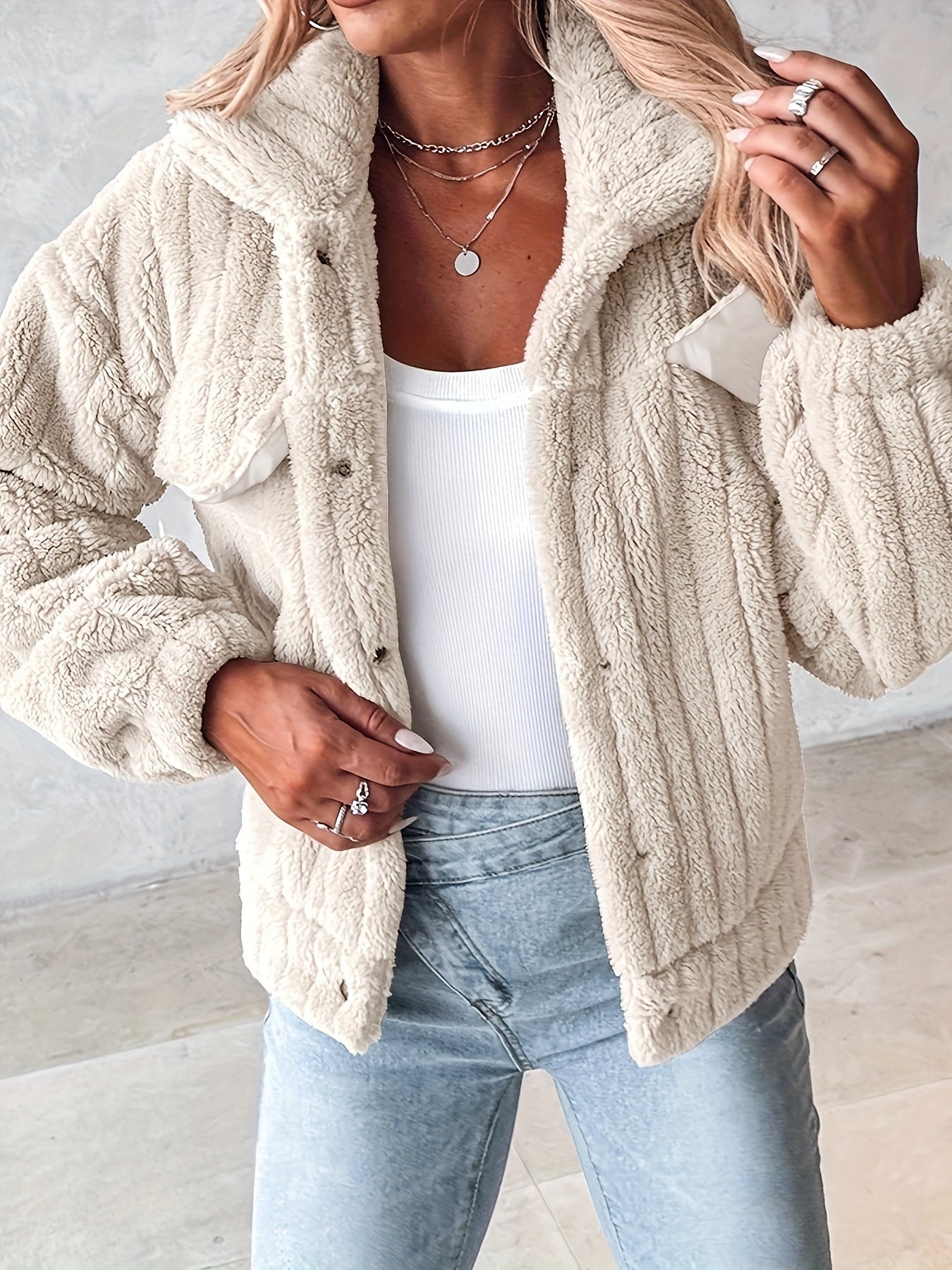 Women's Faux Fur Coat - Cropped Open Front Teddy Fleece with Chest Pockets